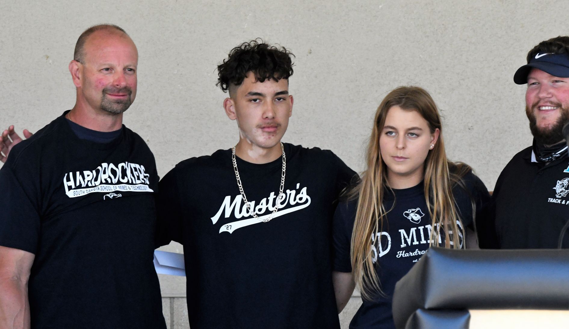051321 PVHS Signing 09.JPG